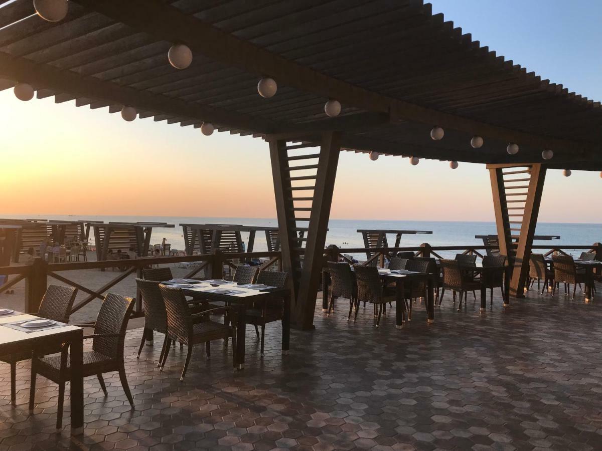 Hotel Absheron Marina Bakú Exterior foto